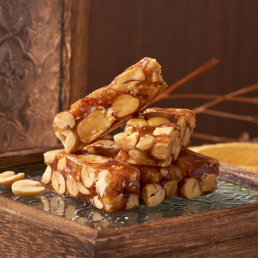 《周周生活》紅膜花生軟糖200g/包