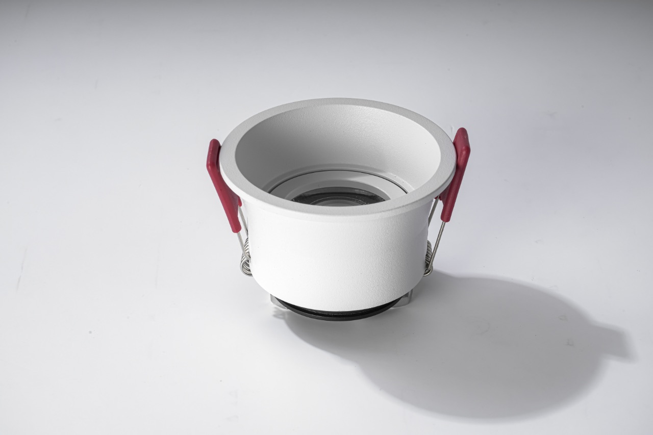 LED 7W 內凹式透鏡崁燈/砂黑/砂白