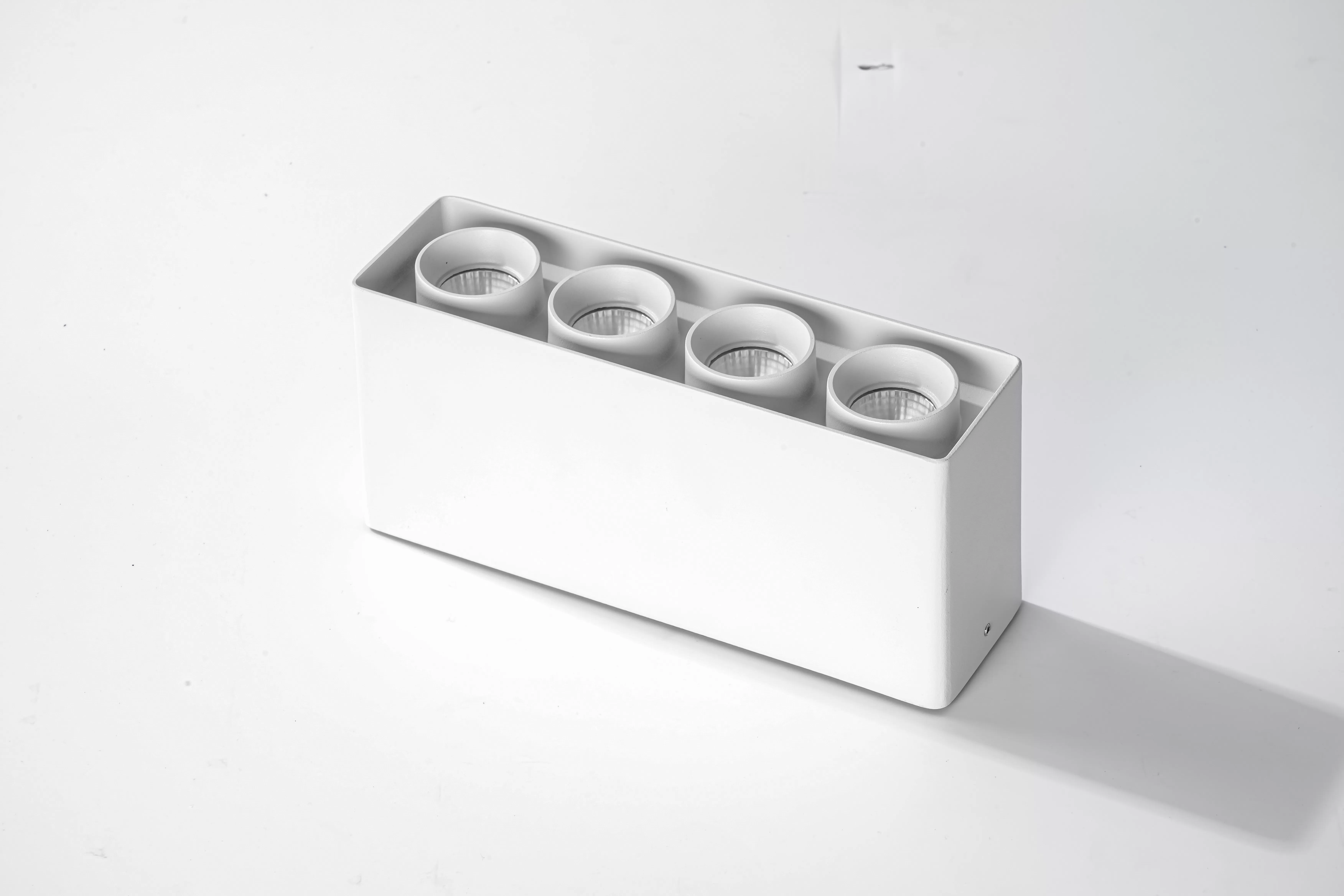 LED20W四頭方形細邊吸頂燈