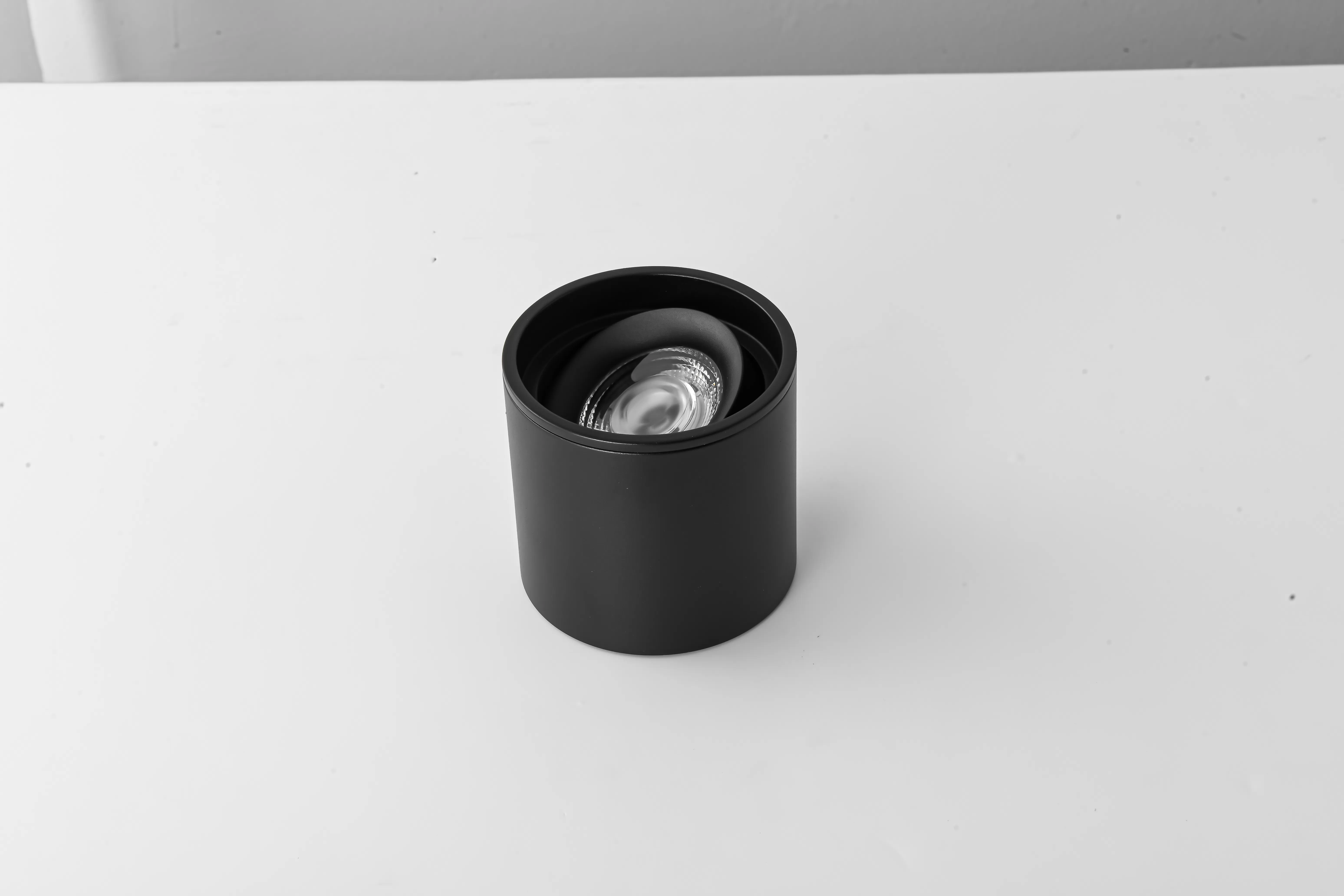 LED 6W小巧圓柱吸頂燈