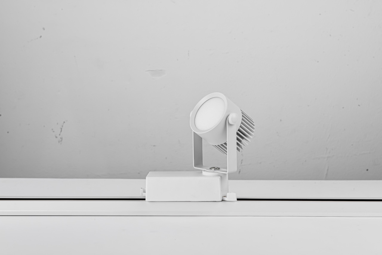 LED 8W擴散版軌道燈