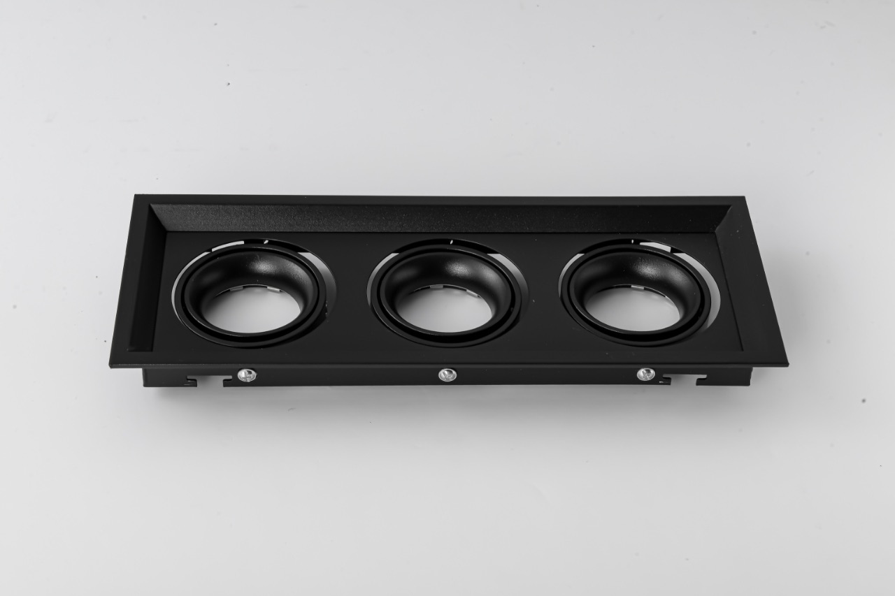 後置式三孔盒燈面環黑殼