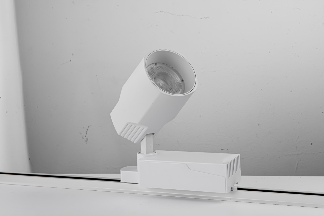 LED 40W 八邊型軌道燈,JG40176B/W,LED40W八邊型軌道燈,私房精品燈飾/品牌保固2年/全省皆有經銷服務,商品規格,高瓦數