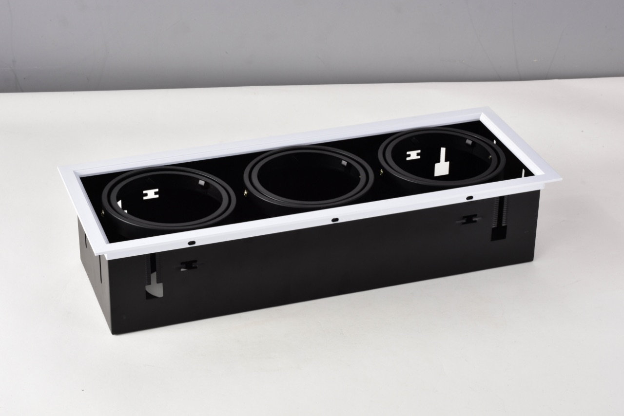 AR111三燈有邊盒燈殼,SHAR450150-3,AR111三燈有邊盒燈殼,私房精品燈飾/品牌保固2年/全省皆有經銷服務,商品規格,有邊框