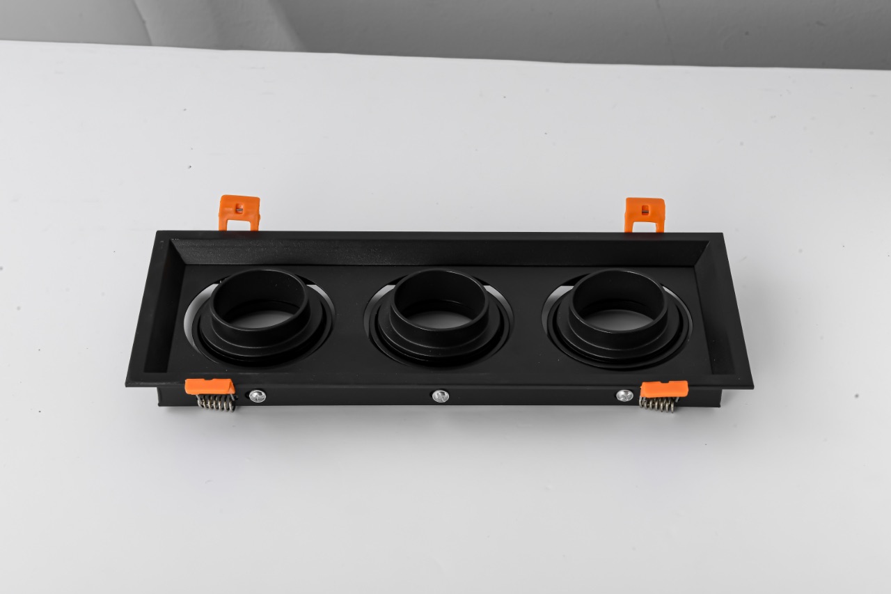 前置式三孔盒燈面環黑殼,SHF100270B,前置式三孔盒燈面環黑殼,私房精品燈飾/品牌保固2年/全省皆有經銷服務,商品規格,有邊框