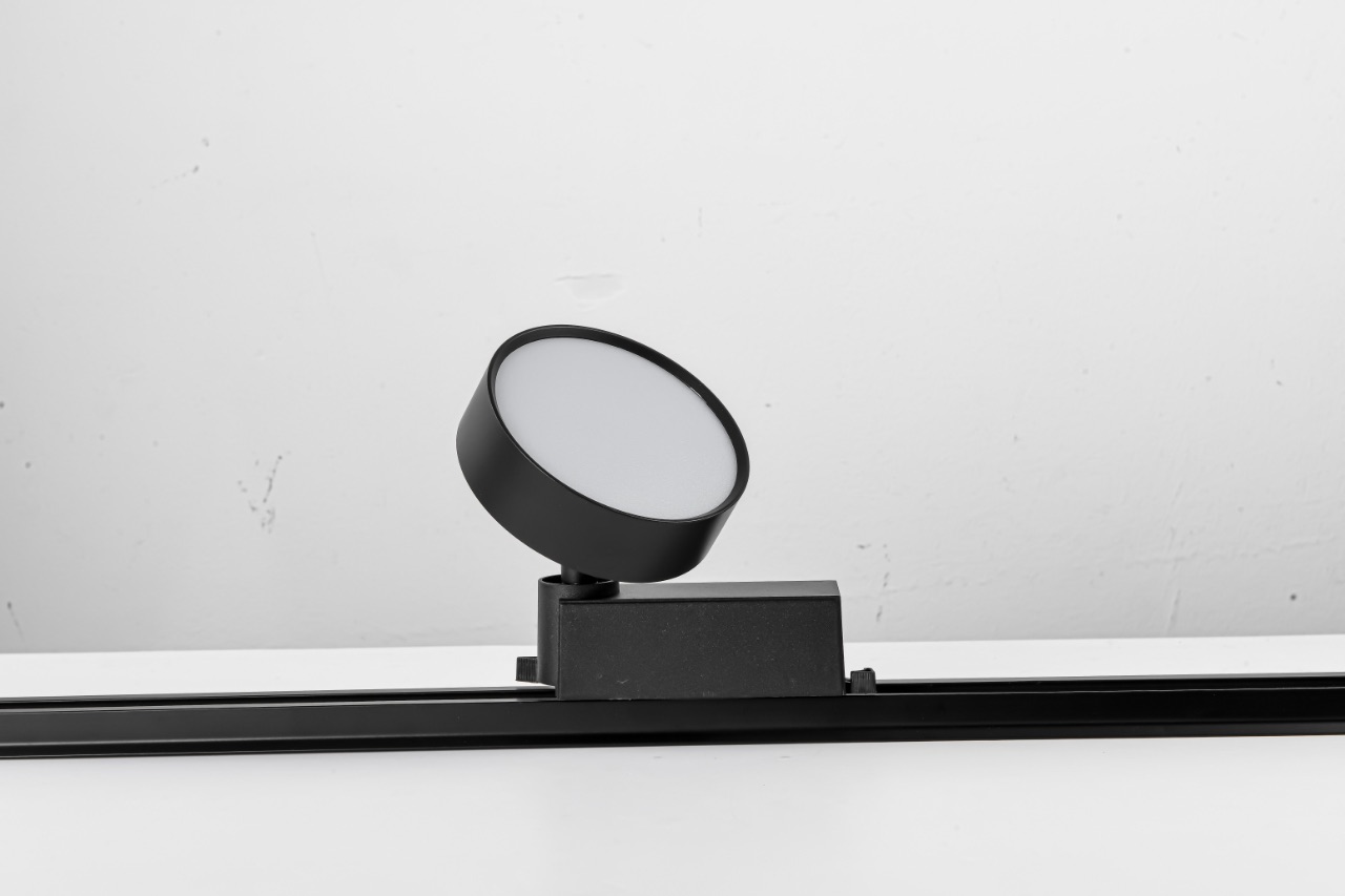 LED 8W飛碟擴散版軌道燈,JG08188B/W,LED8W飛碟擴散版軌道燈,私房精品燈飾/品牌保固2年/全省皆有經銷服務,商品規格,基本款