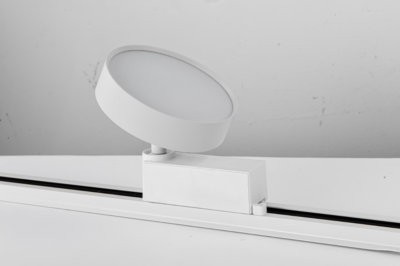 LED 12W飛碟擴散版軌道燈,JG12188B/W,LED12W飛碟擴散版軌道燈,私房精品燈飾/品牌保固2年/全省皆有經銷服務,商品規格,基本款