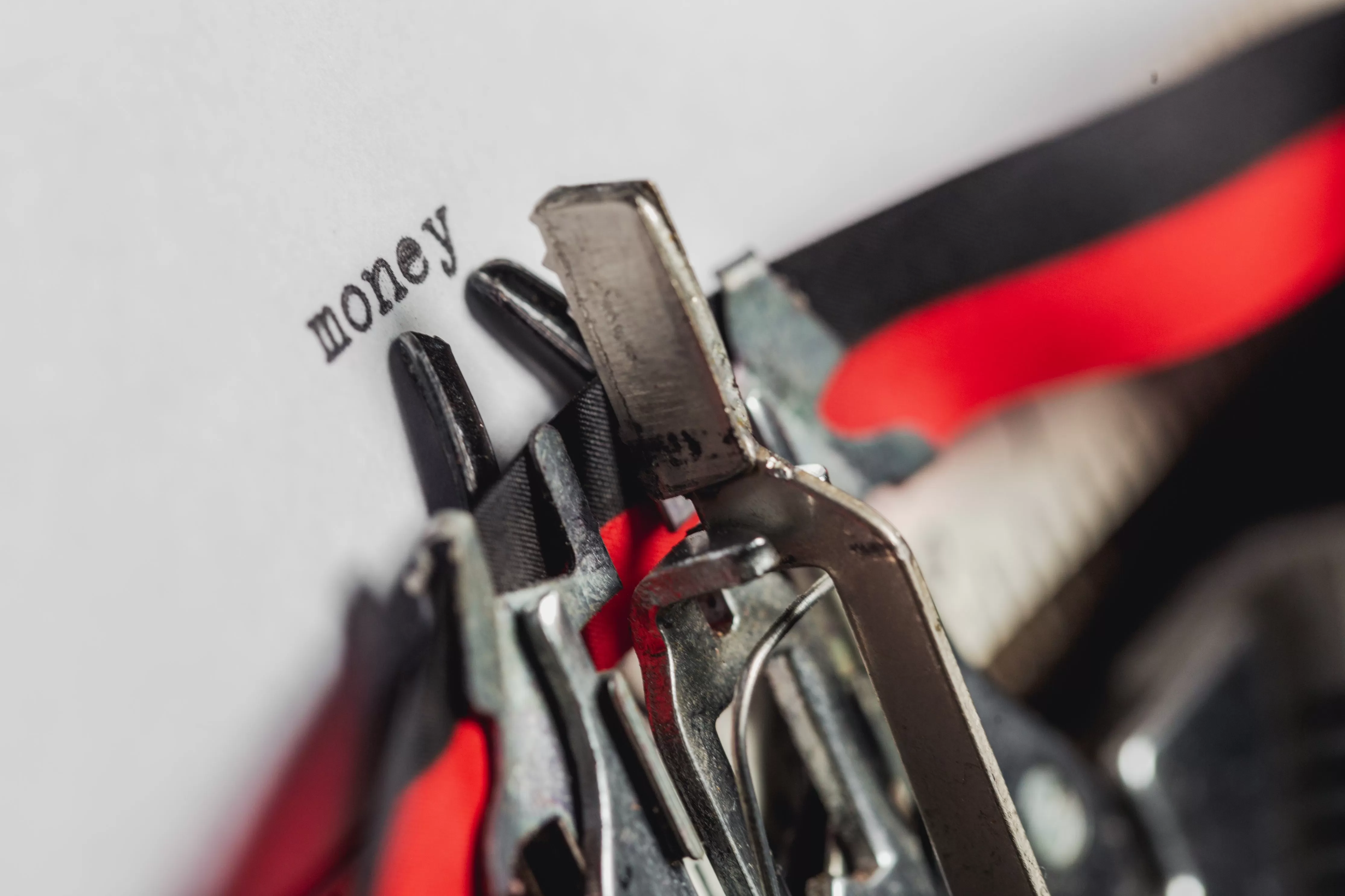 父母過世後兄弟姐妹吵遺產？律師教你合法分配遺產、不留後患｜台灣繼承法完整解析