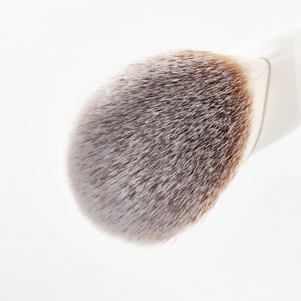 小水滴粉餅刷(米白),底妝刷具dcard推薦,底妝刷推薦,底妝刷,底妝,LSY