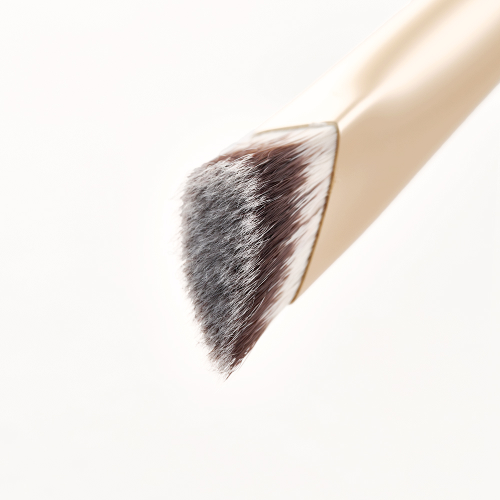 82 大三角輪廓提亮刷 (米),提亮,輪廓提亮,提亮刷具,LSY,LAMSAMYICK