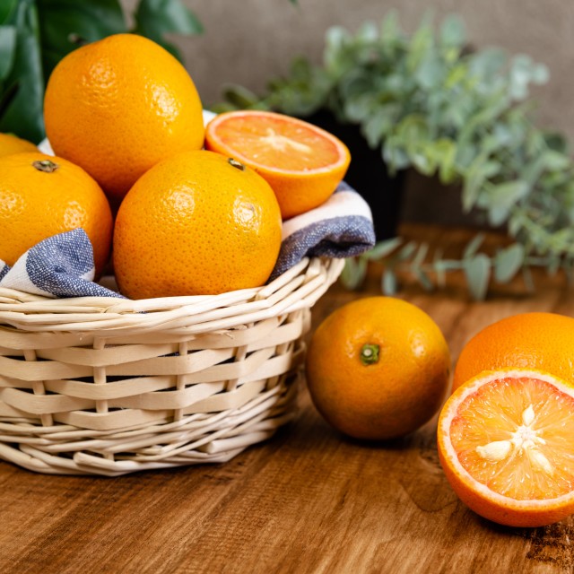 【專業農】甜橙柳丁禮盒12顆禮盒裝