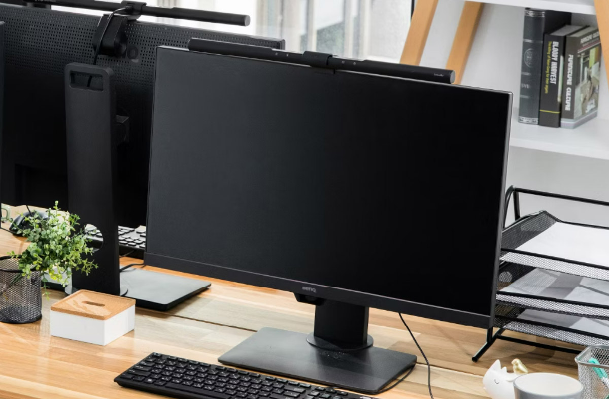 BenQ WiT ScreenBar螢幕智能掛燈-黑 ( DEBD5X-A9008QOFH-000 ),U52520053,BenQWiTScreenBar螢幕智能掛燈-黑(DEBD5X-A9008QOFH-000),原廠保固,大量採購歡迎洽詢,品質保證