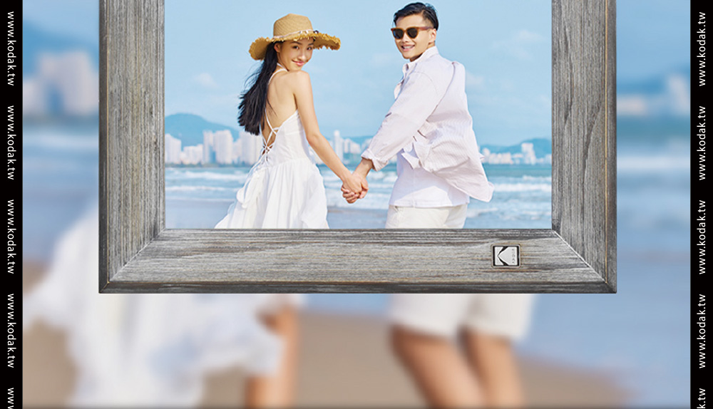 【Kodak】柯達 RCF-1013W 智能數位電子雲相框-支架+角度可調款(官方直營)