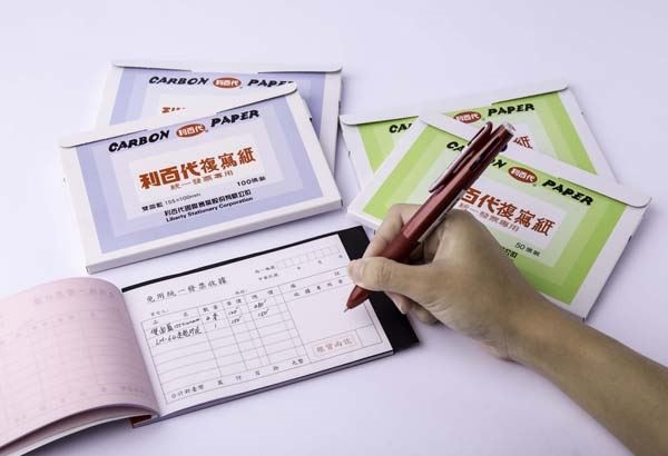 LIBERTY 利百代 發票用複寫紙 50張 CP01