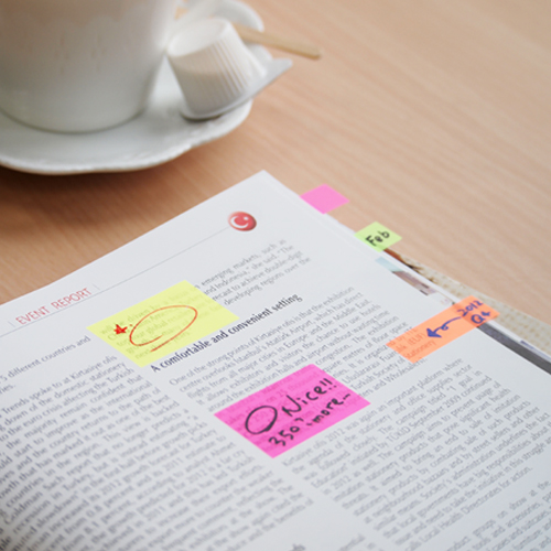 N次貼 抽取式螢光透明標籤(5色) 45x12mm 200張/卡 66002,U50480005,N次貼抽取式螢光透明標籤(5色)45x12mm200張/卡66002,24卡/12內盒/箱,商品特點,辦公用品|文具