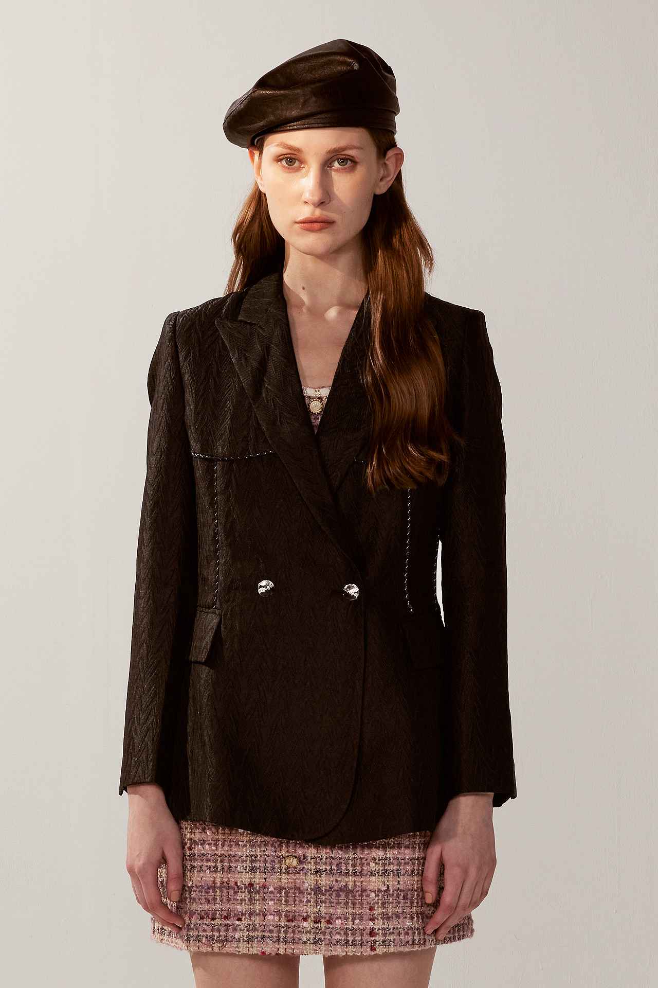 立體提花銀珠線條修身西裝外套