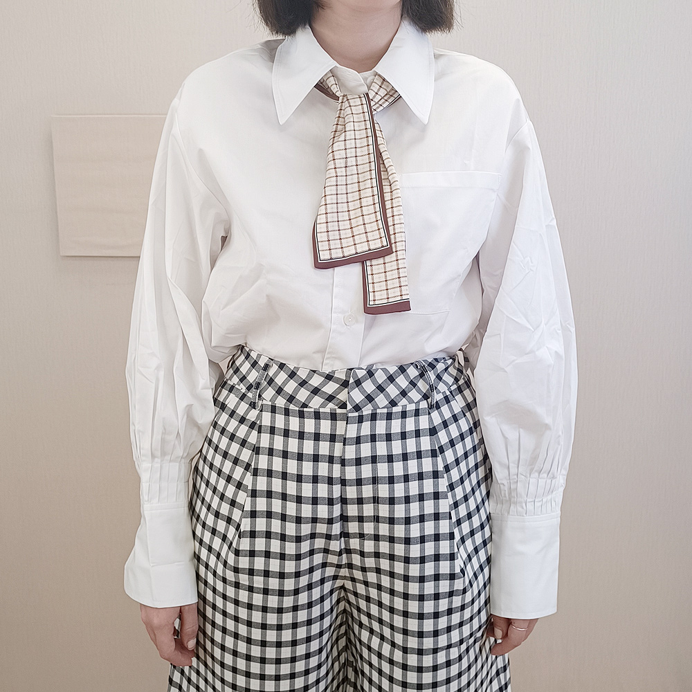 簡約廓形襯衫(附絲巾)