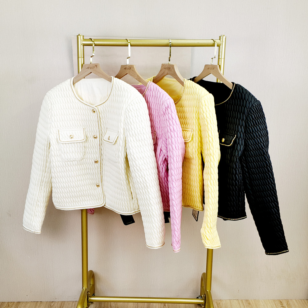 小香風金扣羽絨外套