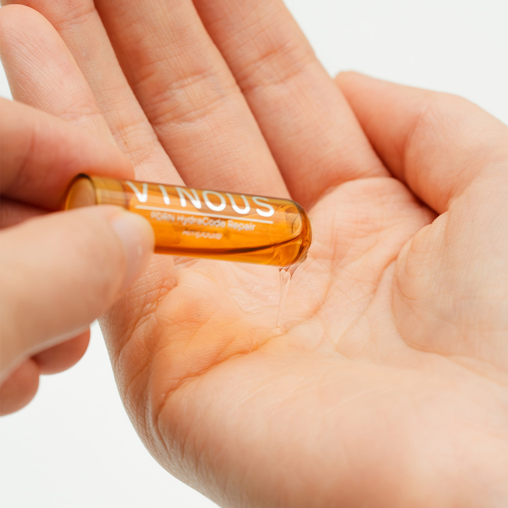 【凱莉姊姊】開團組合1-水光修復組,極致修護組，打造逆齡光,U60840001,【凱莉姊姊】開團組合1-水光修復組,全方位水光修復組：三步驟養出發光無瑕肌,VINOUS產品系列