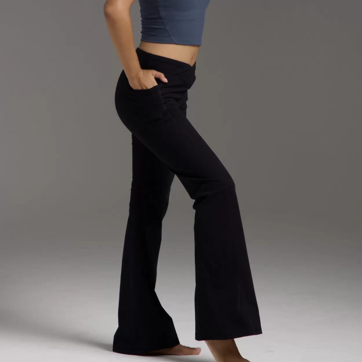 moïd 瑜伽樂So褲 厚磅曲線喇叭款 - 黑 Black