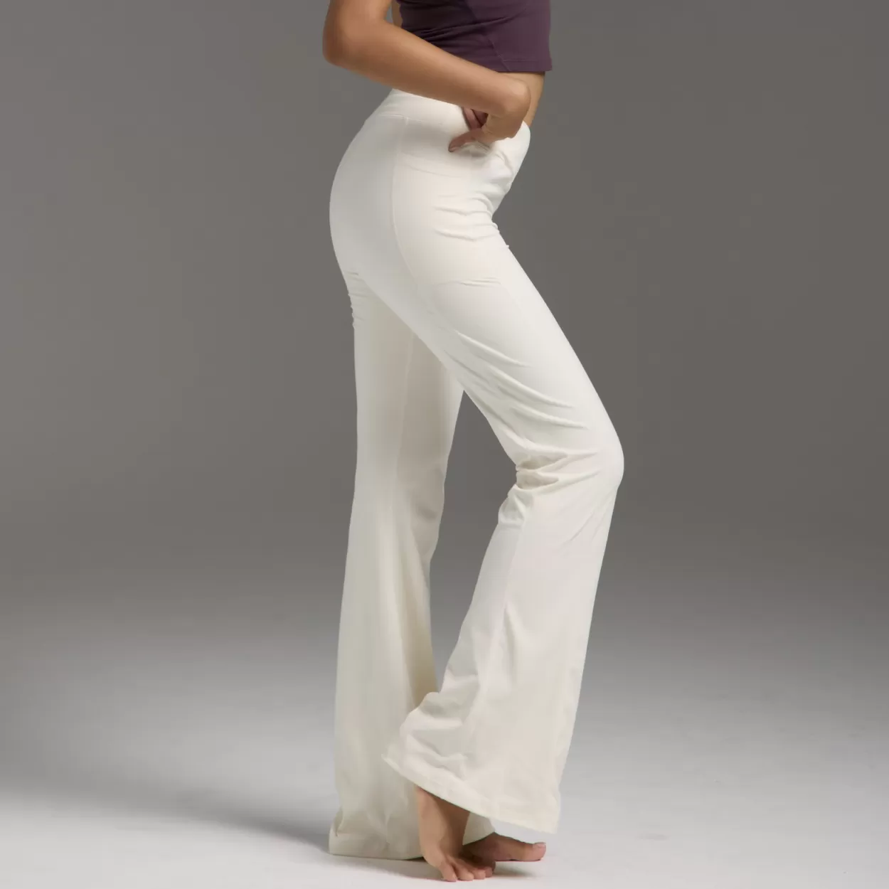 moïd 瑜伽樂So褲 厚磅曲線喇叭款 - 白