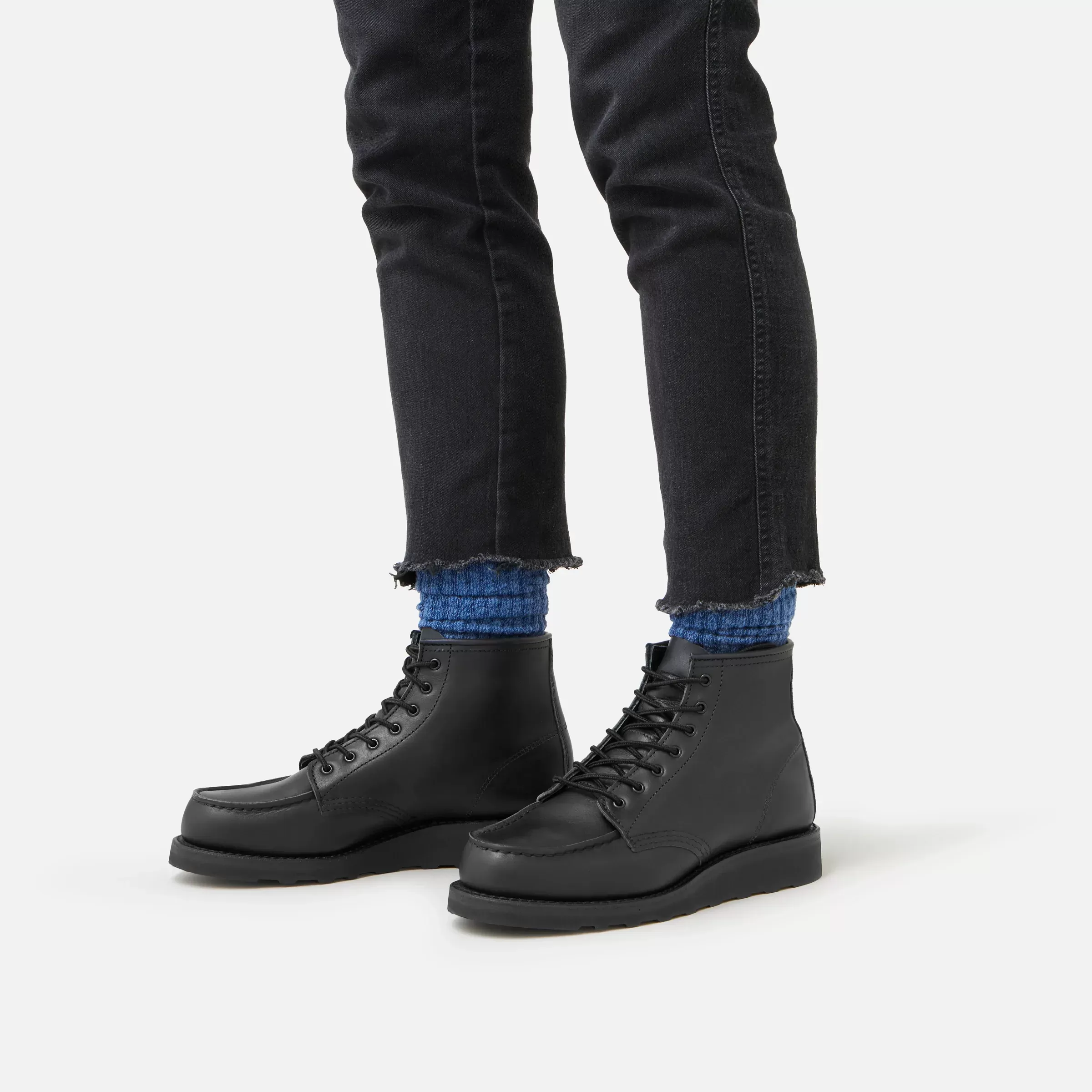 Style 3380｜Classic Moc,RW3380,Style3380｜ClassicMoc,6-InchWomen'sShortBootinBlackBoundaryLeather,CraftedChoice｜質感選擇,WOMEN'S