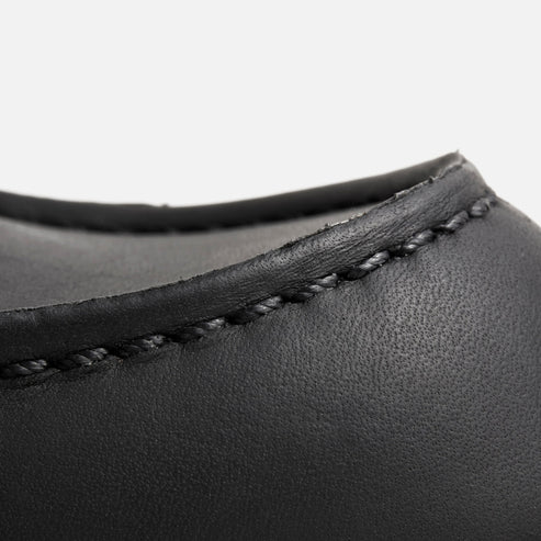 Style 8074｜Classic MOC,RW8074,Style8074｜ClassicMOC,Women's6-InchBootinBlackHarnessLeather,CraftedChoice｜質感選擇,WOMEN'S