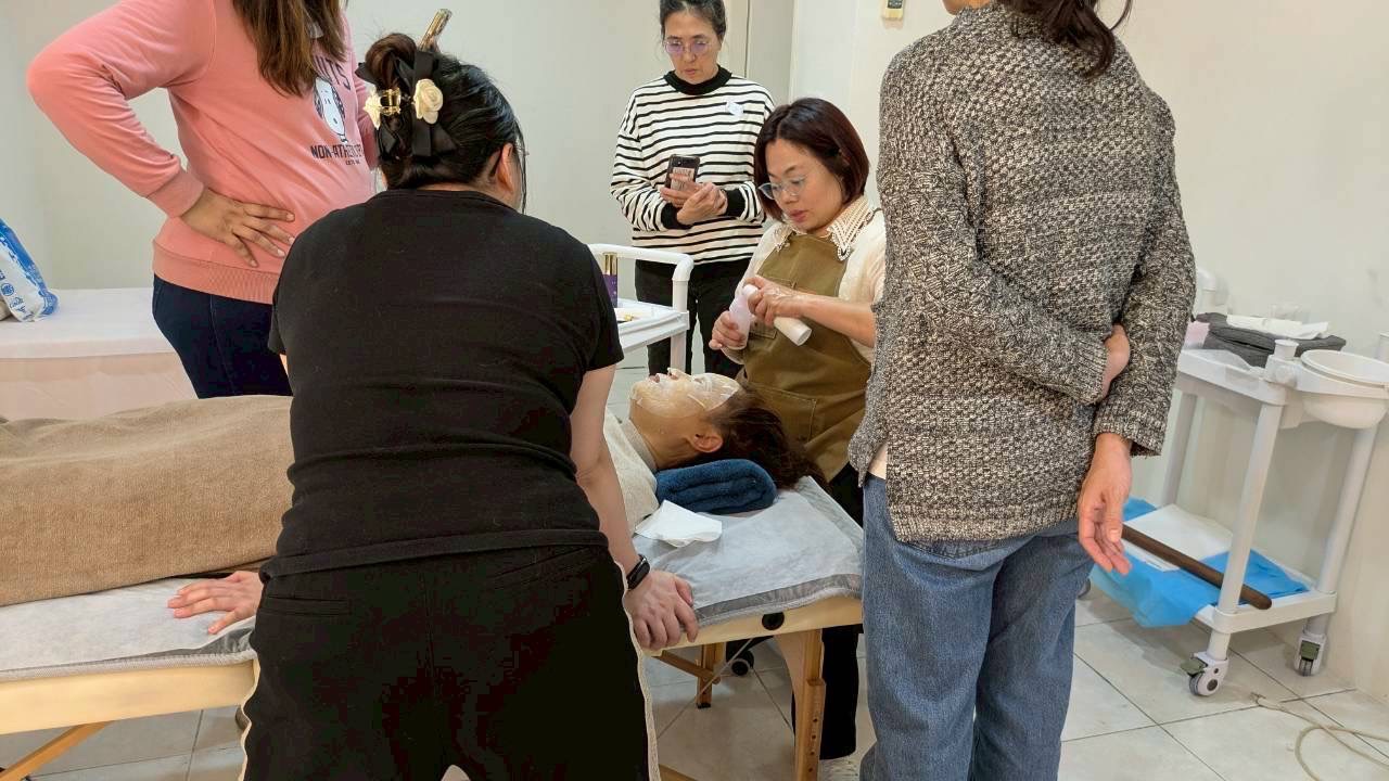 頭部、眼部深排調理課程,U62010003,頭部、眼部深排調理課程,台中班,台北班,嘉義班