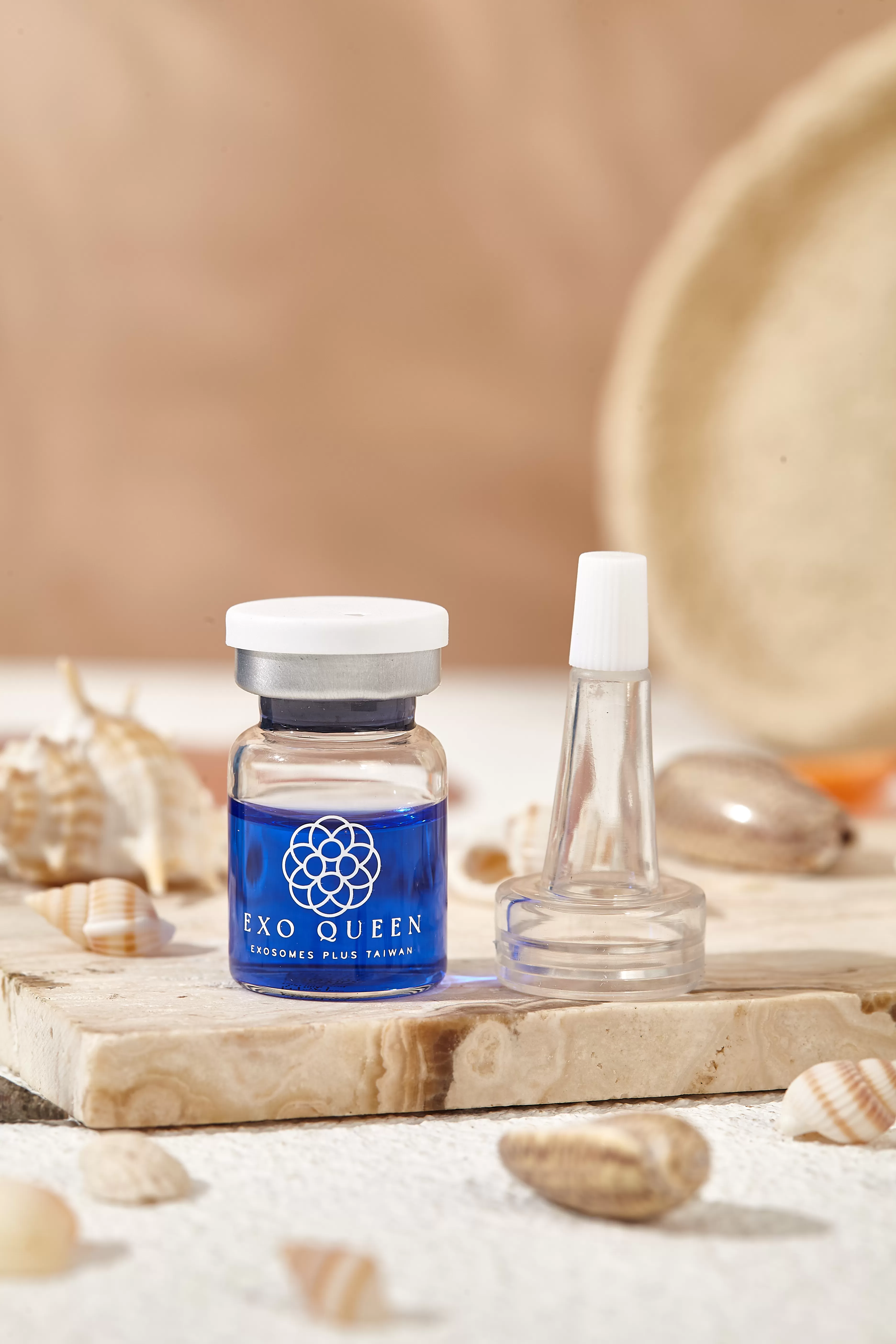 【買一送一】人源外泌體豐盈健髮安瓶 5ml,外泌體科技保養，台灣外泌體保養品，訊聯外泌體保養品,外泌體保養品，外泌體保養，外泌體精華液，外泌體面膜，外泌體健髮安瓶,外泌體保養品推薦，外泌體保養品功效，外泌體化妝品，外泌體保養品牌,母親節優惠買一送一,U50820001