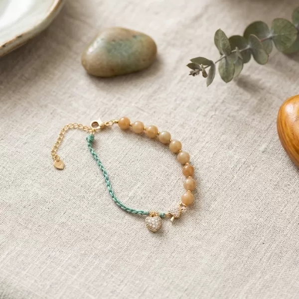 鈦晶愛心綠手繩