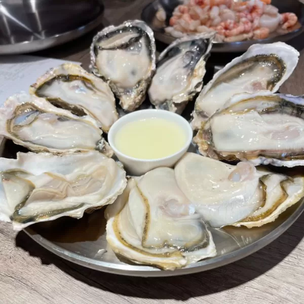 日本生蠔,活體急凍,生食級檢驗,肉質飽滿,無腥味,奶香濃郁