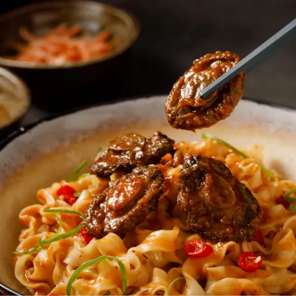 珍珠鮑干貝乾拌麵,乾拌麵,Q彈,藍海饌,珍珠鮑干貝乾拌麵,Q彈麵體．職人工法