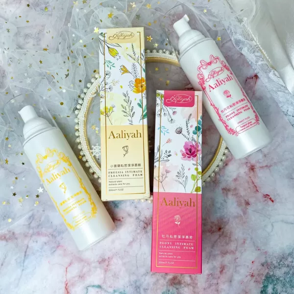 私密潔淨慕斯(小蒼蘭/牡丹),私密處,嫩白私密肌,私密清潔,洗淨潤澤．Q彈不緊繃,U52680001