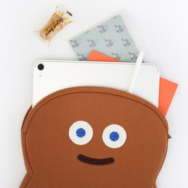 Brunch Brother 11吋平板包-花生,觸感柔軟、安全防護,U51680007,BrunchBrother11吋平板包-花生,安全保護,所有商品