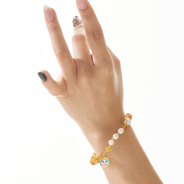 花珀珍珠蓮花手珠,溫潤琥珀✧蓮花寓意,U60660004,花珀珍珠蓮花手珠,花珀色澤,蓮花寓意