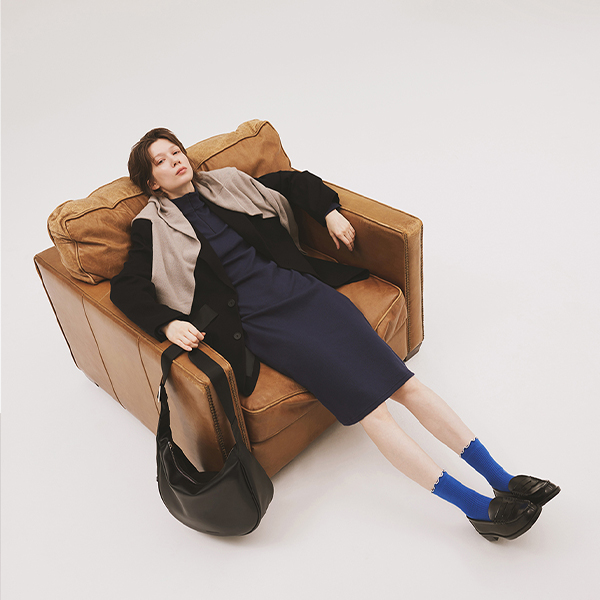 皮革半月大包(黑/白),流行,時尚,大容量,輕巧,側背包