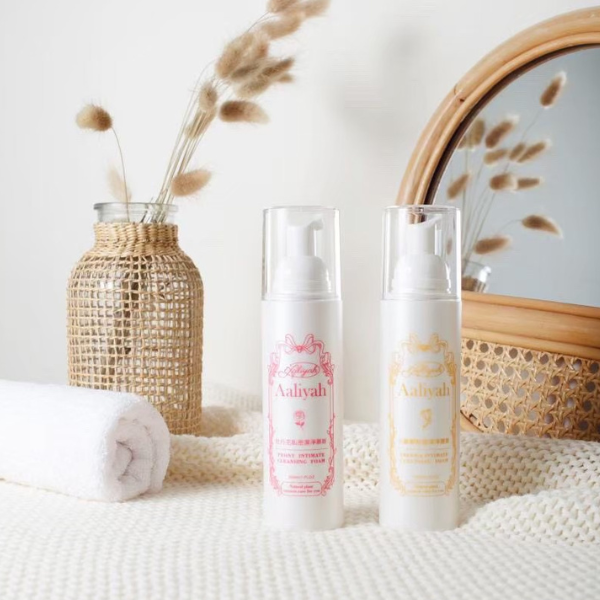 私密潔淨慕斯(小蒼蘭/牡丹),私密處,嫩白私密肌,私密清潔,洗淨潤澤．Q彈不緊繃,U52680001