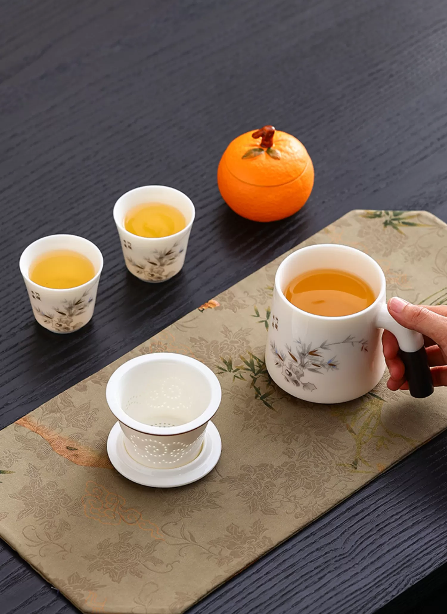 【客製化】紅色柿柿如意陶瓷茶具組｜企業禮贈品採購,實際價格以報價為主,U53340003,【客製化】紅色柿柿如意陶瓷茶具組｜企業禮贈品採購,商品皆有最低訂購量，請洽詢客服。,客製化禮贈品LINE詢問：@giftory