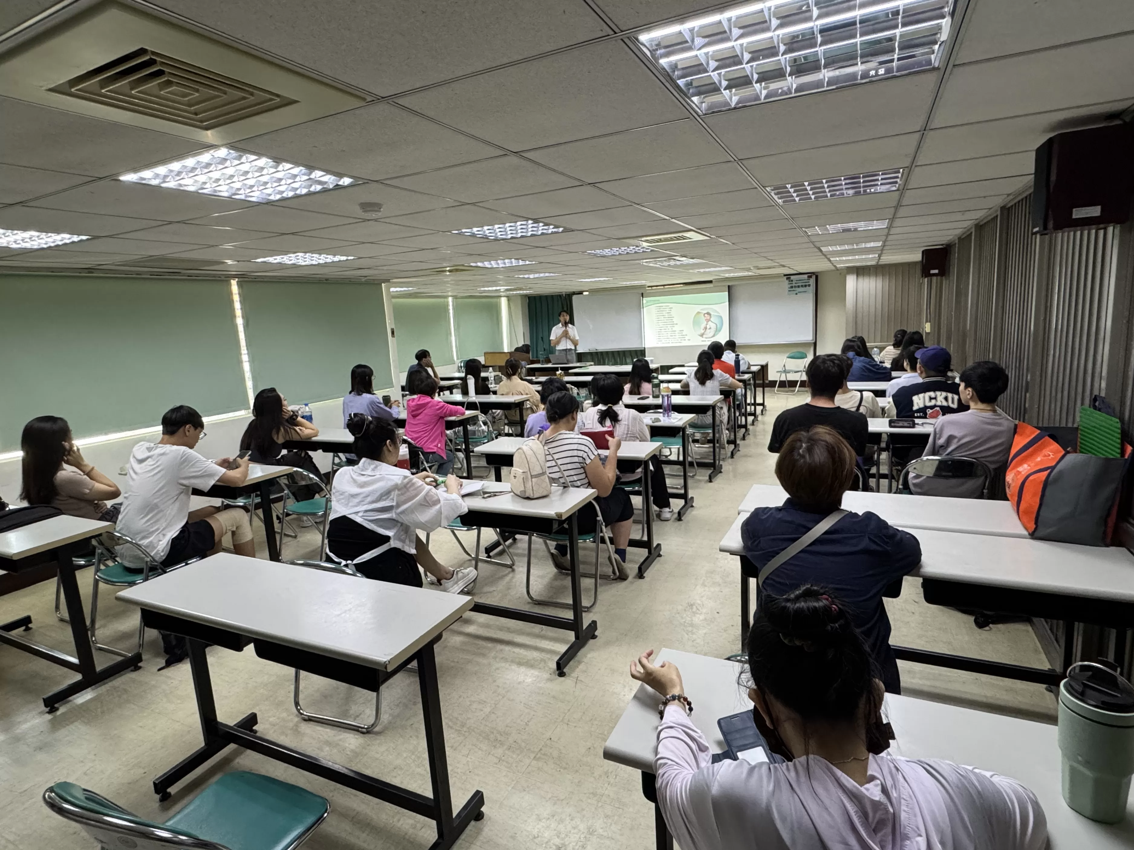 兒童才藝-師資培訓班,D42490002,兒童才藝-師資培訓班,你也能成為人氣才藝講師！,講師培訓中🎓,D4249000201