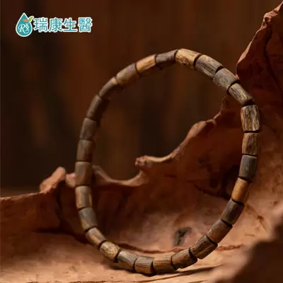 綠奇楠沉香手珠 Agarwood Bracelet
