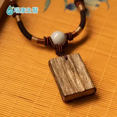 綠奇楠沉香飾品 Agarwood Necklace