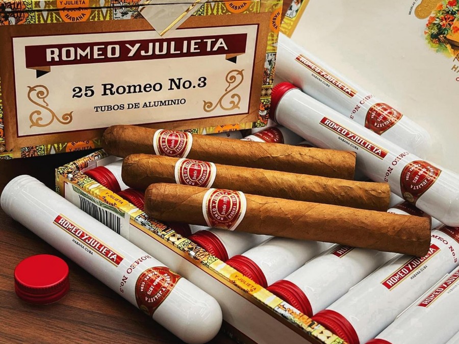 | 羅密歐與茱麗葉Romeo y Julieta | 羅密歐 3 號 Romeo No.3