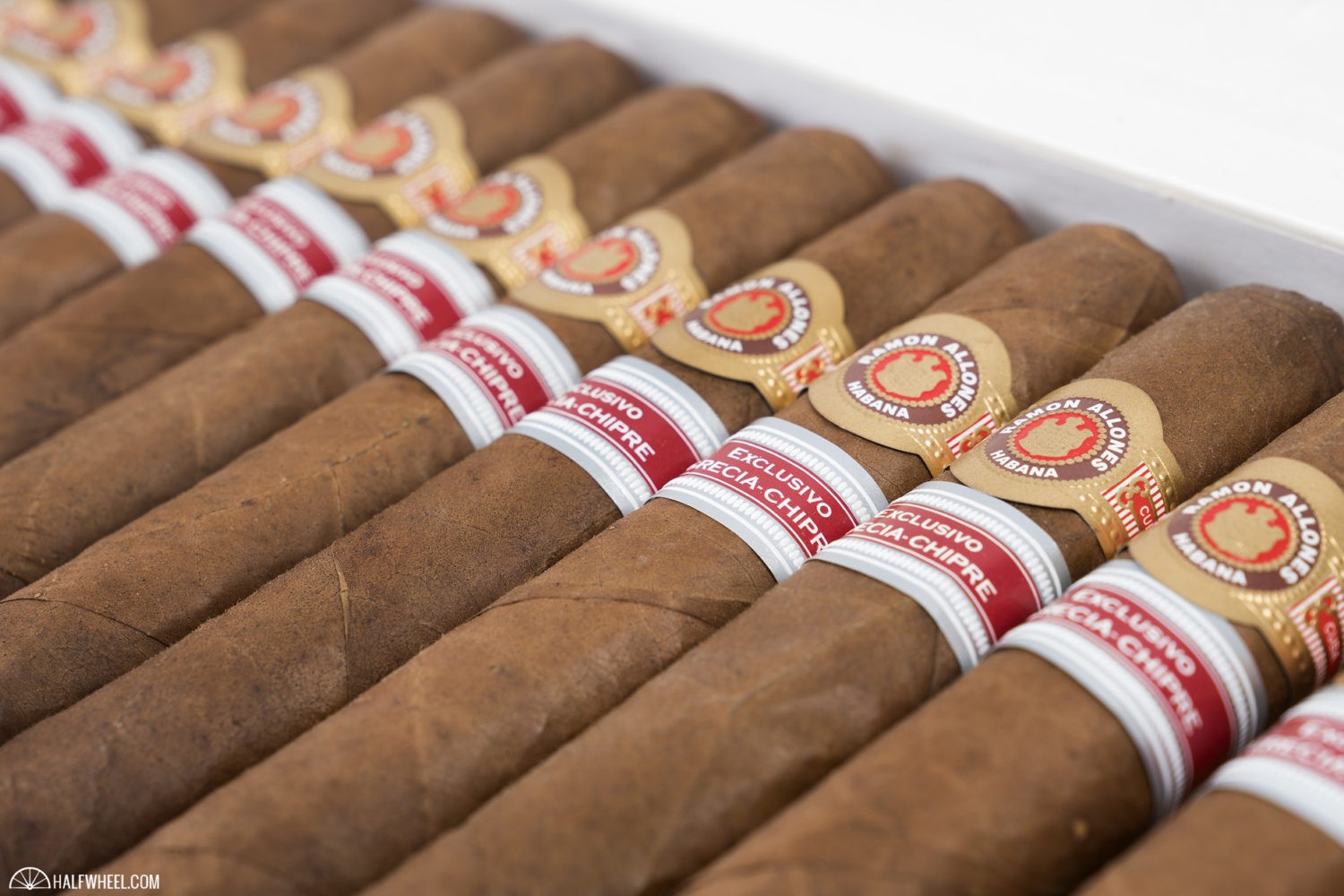| Ramón Allones 雷蒙阿隆尼 | Edición Regional Grecia y Chipre希臘與塞浦路斯地區限定版