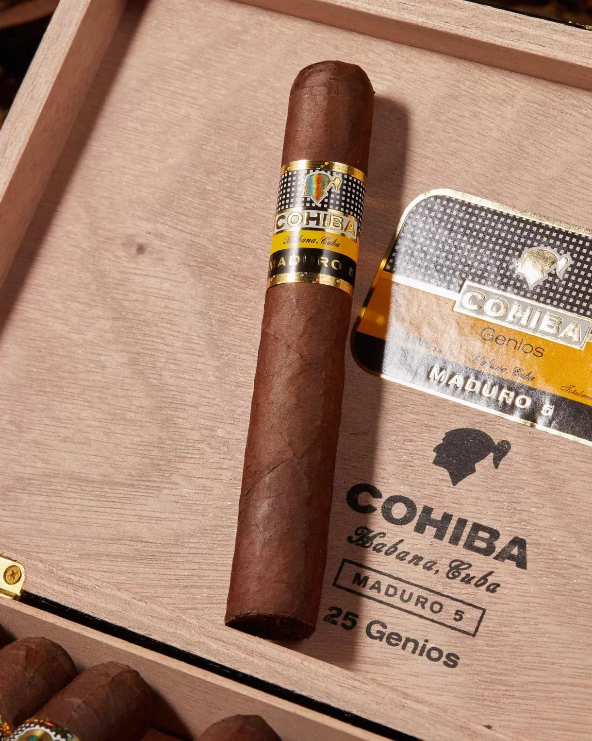 | Cohiba 高希霸 |  天才馬杜羅5號 Genios Maduro 5