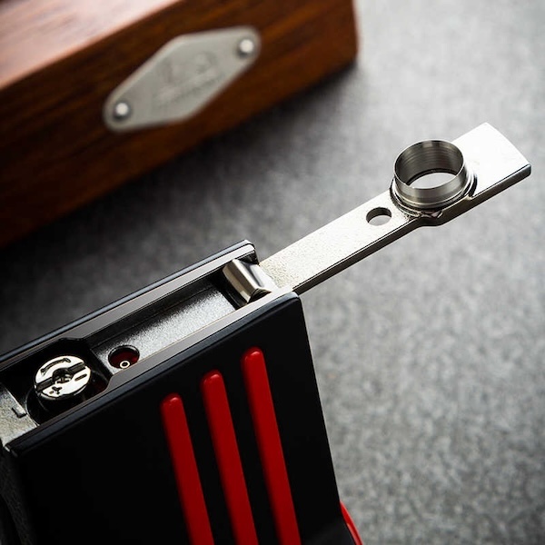 「Lubinski 台灣官方總代理」LOTUS 蓮花 防風充氣雙噴雪茄專用打火機｜Capadura｜,雪茄課程,雪茄館,cigar,Capadura,非古雪茄