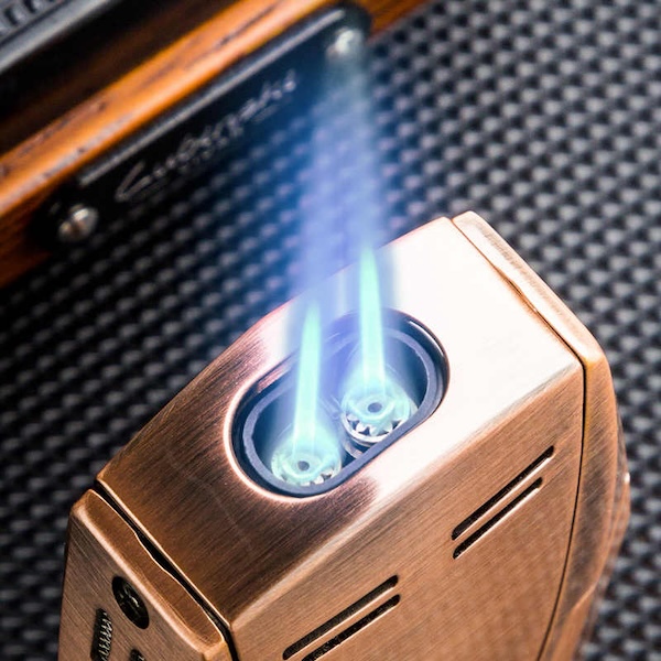 「Lubinski 台灣官方總代理」LOTUS蓮花 鋅合金雙衝藍焰聚火雪茄打火機｜Capadura｜,雪茄課程,雪茄館,cigar,Capadura,非古雪茄