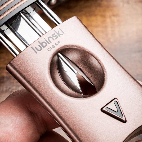 「Lubinski 台灣官方總代理」鋅合金多功能半自動V型雪茄剪 ｜Capadura｜,雪茄課程,雪茄館,cigar,Capadura,非古雪茄