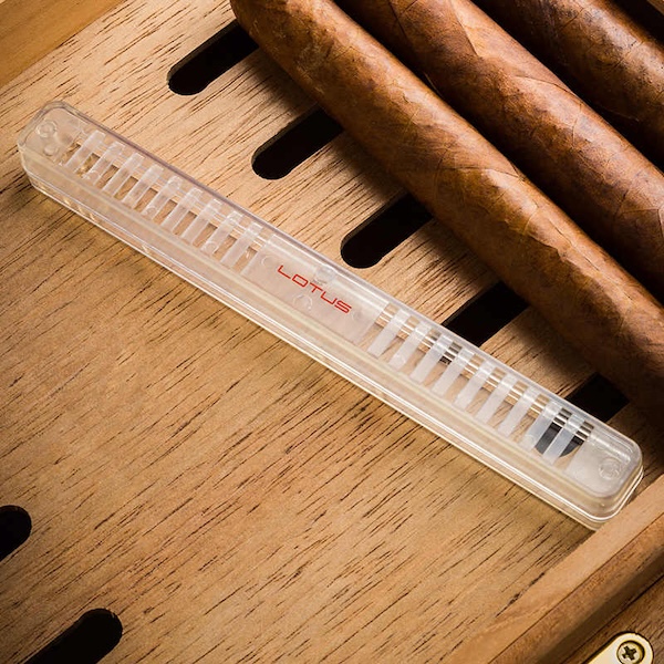 「Lubinski 台灣官方總代理」LOTUS 原裝正品 美國蓮花 煙草恆濕珠雪茄盒保濕器｜Capadura｜,雪茄課程,雪茄館,cigar,Capadura,非古雪茄