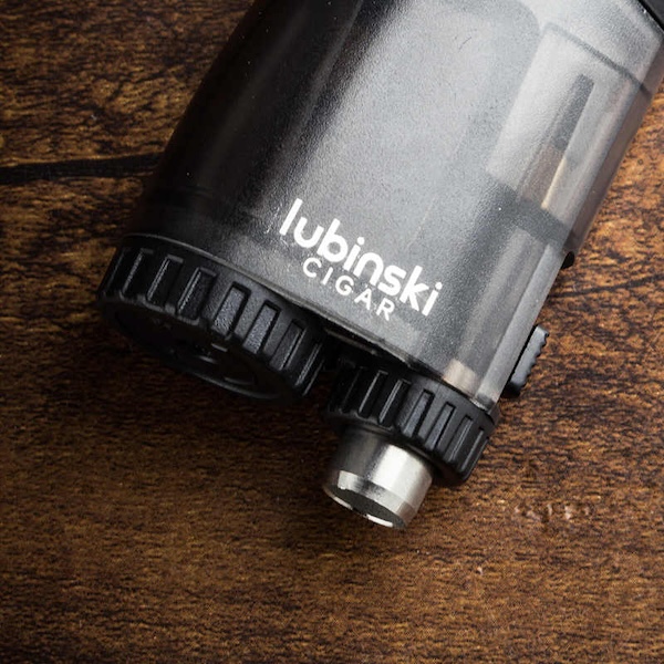 「Lubinski 台灣官方總代理」LUBINSKI 多功能帶開孔器 藍焰三直衝雪茄打火機｜Capadura｜,雪茄課程,雪茄館,cigar,Capadura,非古雪茄