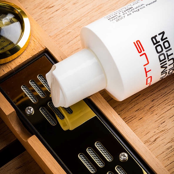 「Lubinski 台灣官方總代理」LOTUS 美國蓮花 雪茄保濕 液原裝進口加濕水｜Capadura｜,雪茄課程,雪茄館,cigar,Capadura,非古雪茄